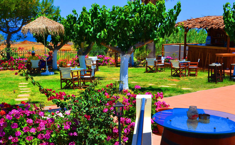 Hotel Amnissos Pigianos Kampos  Exteriér fotografie